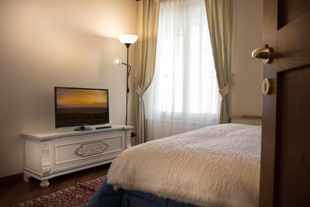 La Terrazza Sul Duomo Apartment เซียนา ภายนอก รูปภาพ